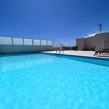 Family, 4 Pers, Parking, Piscine Appartement *
