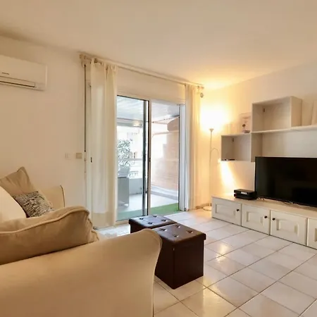 Apartment Family, 4 Pers, Parking, Piscine *